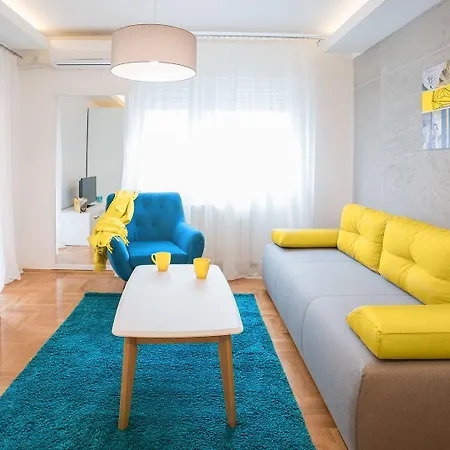 Novel Apartment Belgrade